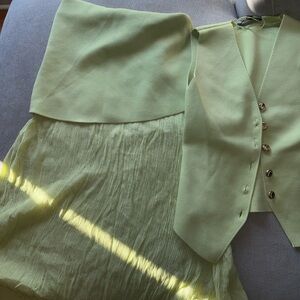 Zara Light Green Skirt Set with Buttoned Vest